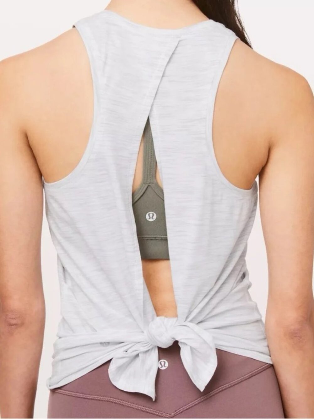 Lululemon All Tied Up Tank White Gray Pattern Sz 4 Like New (Anti-Stink Zinc)
